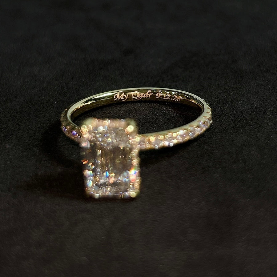 The Pave Kamellie - 2.0 Carat Emerald Lab Diamond