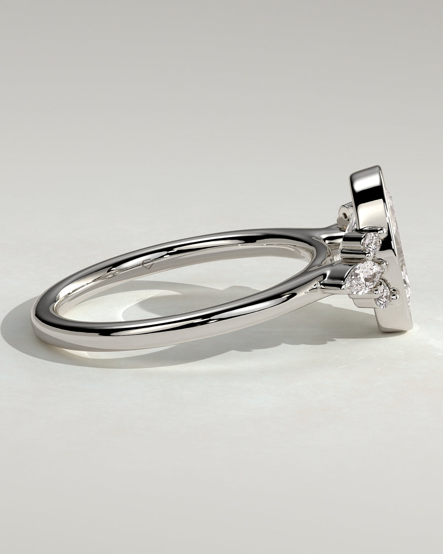 Meesha 18k White Gold 007