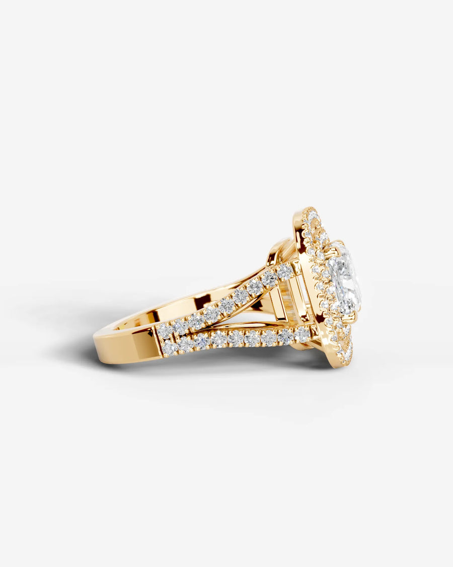 Naomi (Cushion) 18k Yellow Gold 006