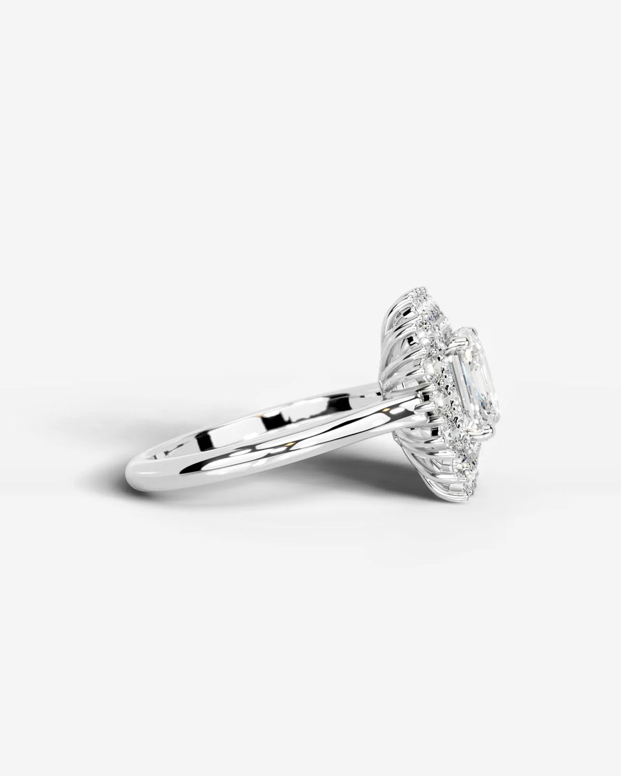 Myaree (Asscher) Platinum 003