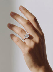 Margaret (Asscher) 18k White Gold 002