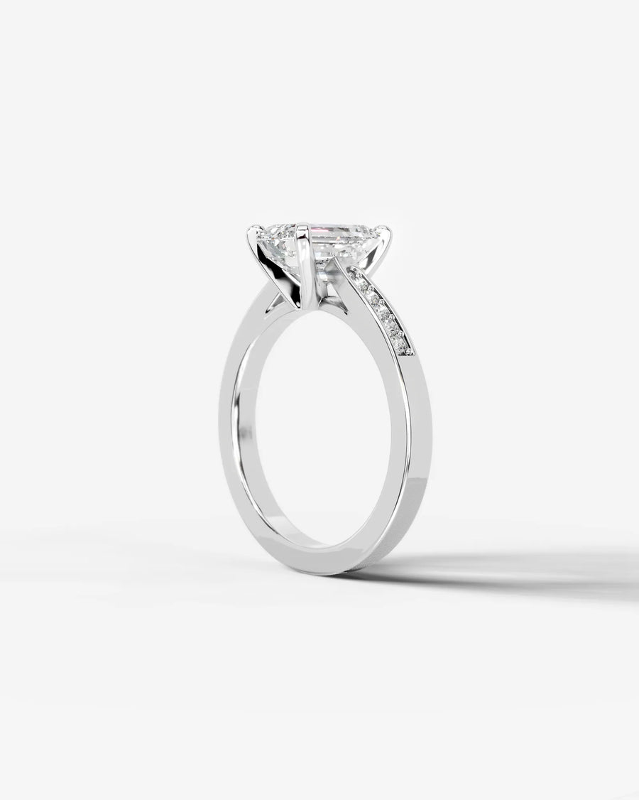 Margaret (Emerald) 18k White Gold 004