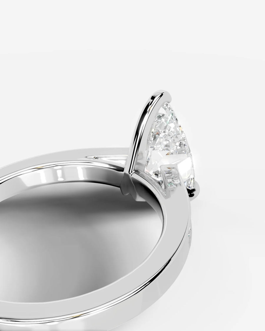 Margaret (Pear) 18k White Gold 002
