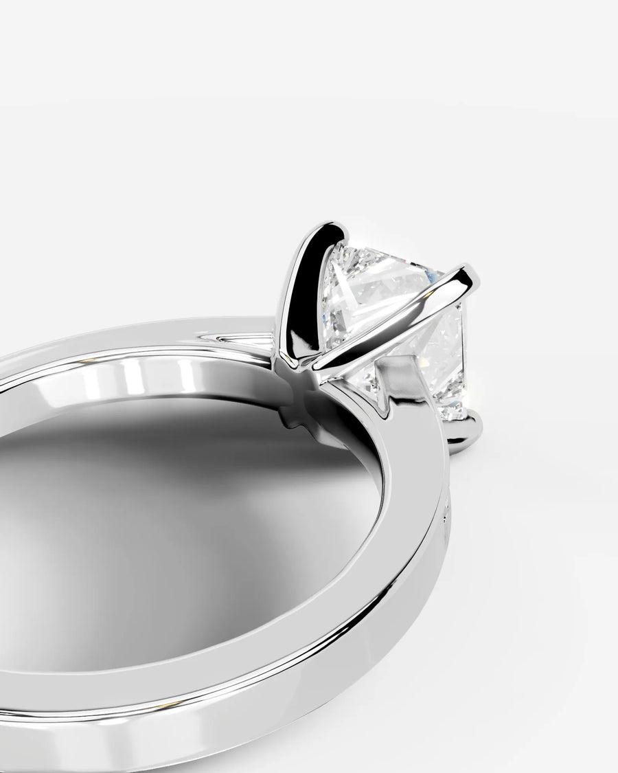 Margaret (Princess) 18k White Gold 002