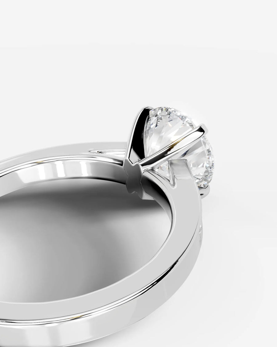 Margaret (Round) Platinum 002