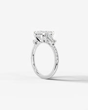 Mun (Elongated Cushion) 18k White Gold 002