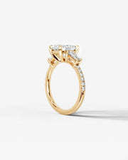 Mun (Elongated Cushion) 18k Yellow Gold 002
