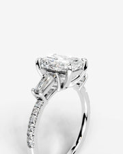 Mun (Elongated Radiant) 18k White Gold 003
