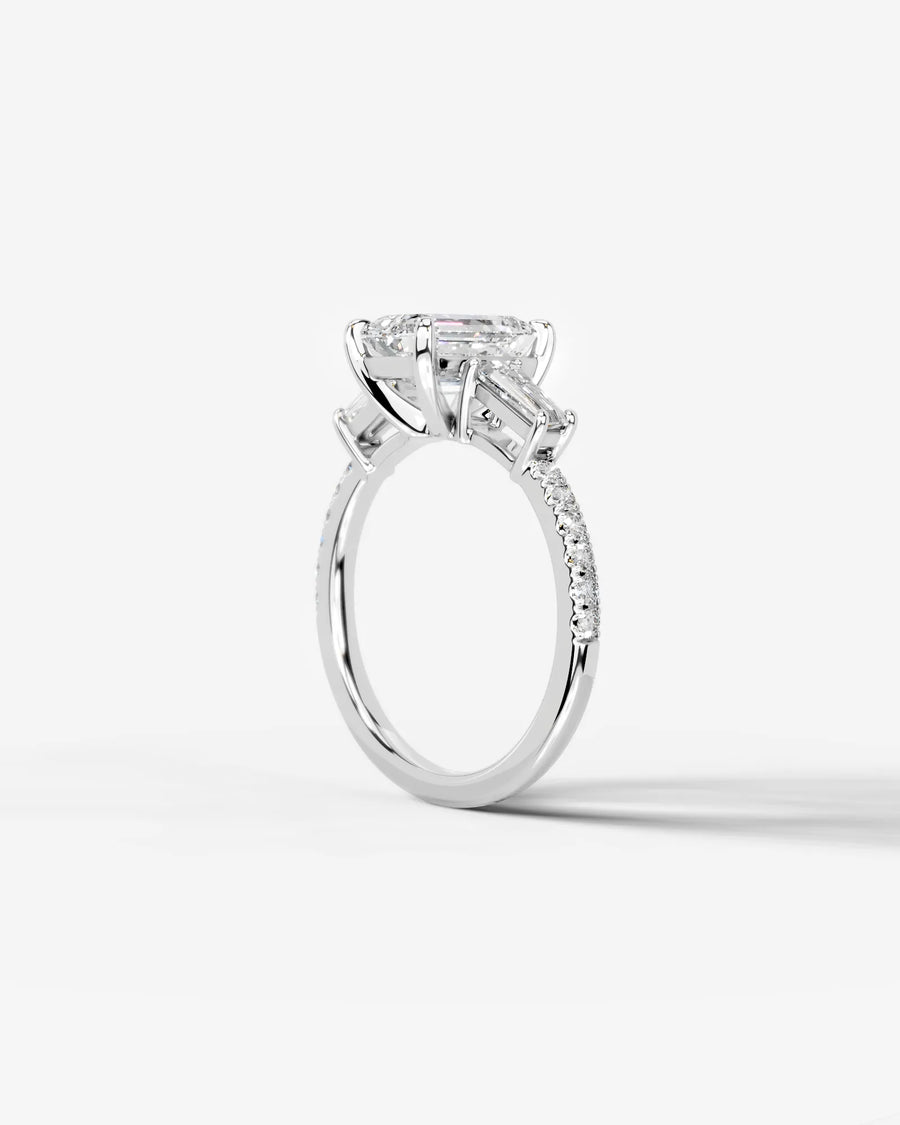 Mun (Emerald) 18k White Gold 002