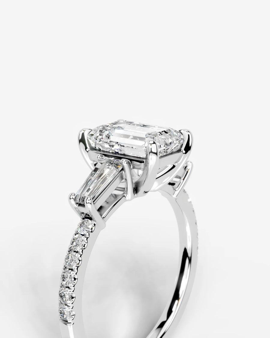 Mun (Emerald) 18k White Gold 003