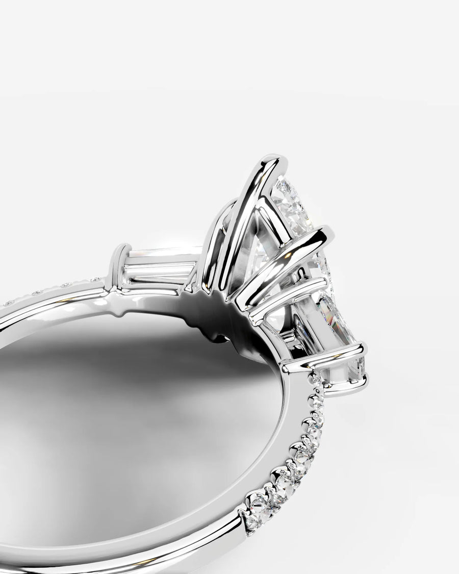 Mun (Pear) Platinum 004