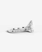 Mun (Pear) 18k White Gold 005