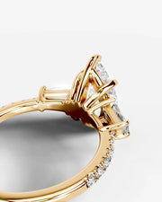 Mun (Pear) 18k Yellow Gold 004