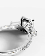 Mun (Cushion) 18k White Gold 004