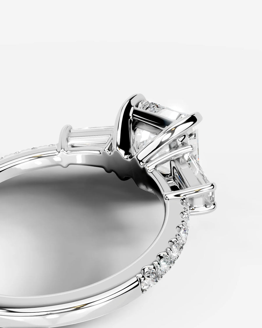 Mun (Radiant) 18k White Gold 004