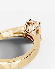 Nola (Elongated Cushion) 18k Yellow Gold 002