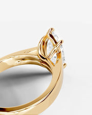 Nola (Marquise) 18k Yellow Gold 002