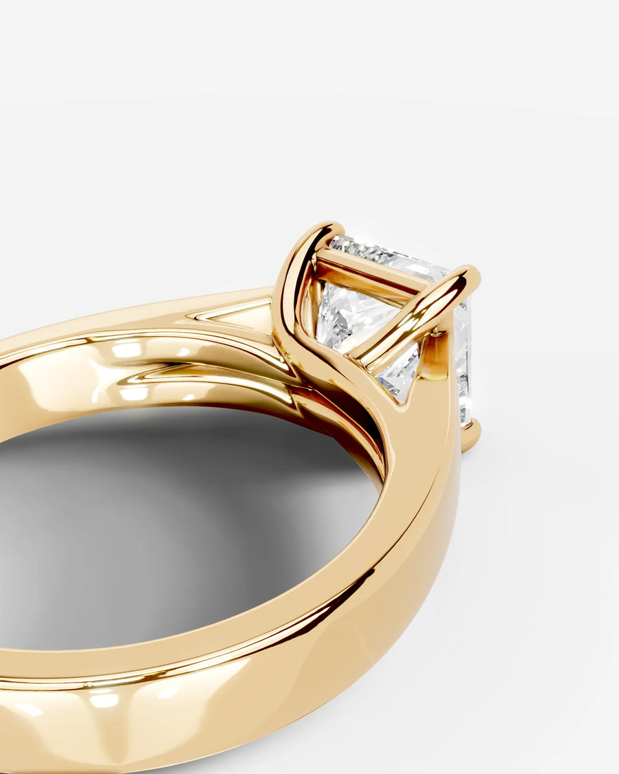 Nola (Princess) 14k Yellow Gold 002