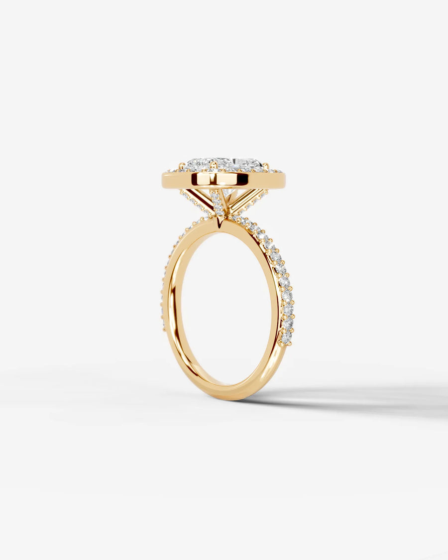 Paula (Elongated Cushion) 18k Yellow Gold 002