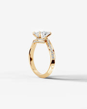 Sabrina (Pear) 18k Yellow Gold 004