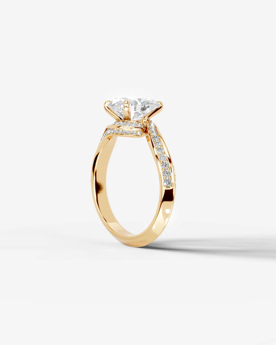 Sabrina (Pear) 18k Yellow Gold 004