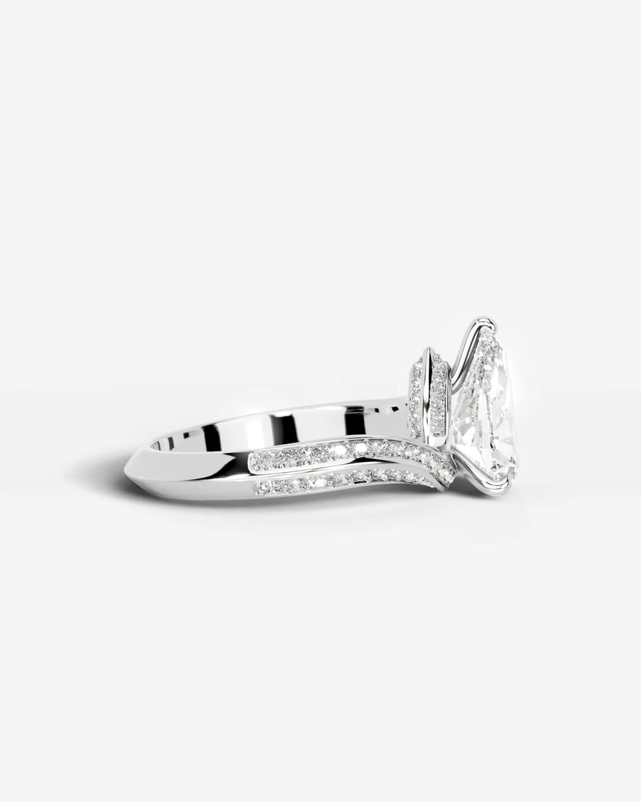 Sabrina (Pear) 18k White Gold 003