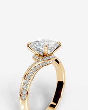 Sabrina (Cushion) 18k Yellow Gold 005
