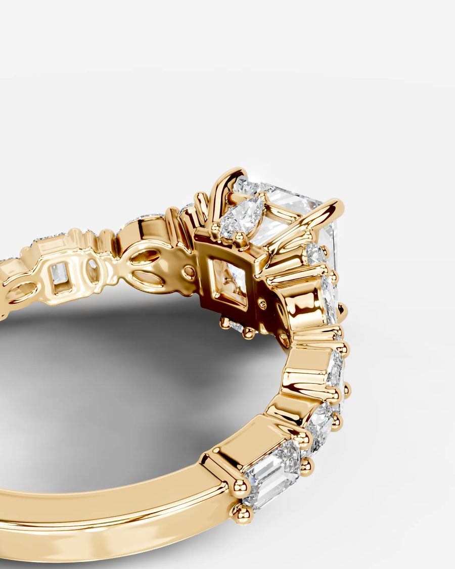 Tula (Princess) 18k Yellow Gold 002