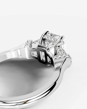 Viola (Emerald) 18k White Gold 003