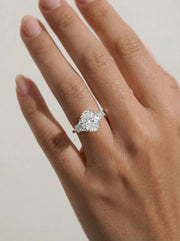 Viola 18k White Gold 002