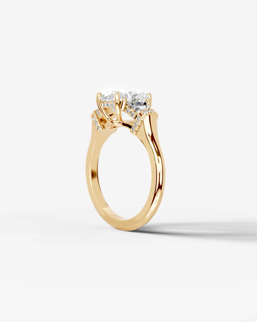 Viola (Pear) 18k Yellow Gold 005