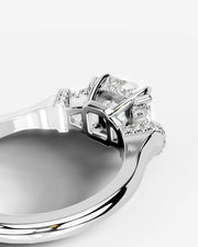 Viola (Cushion) 18k White Gold 003