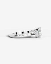 Viola (Cushion) 14k White Gold 004