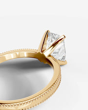 Maria (Elongated Cushion) 18k Yellow Gold 002
