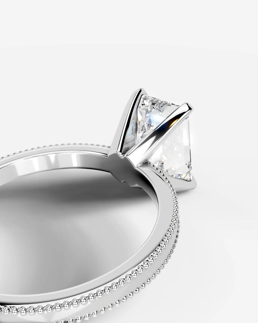 Maria (Emerald) 18k White Gold 002