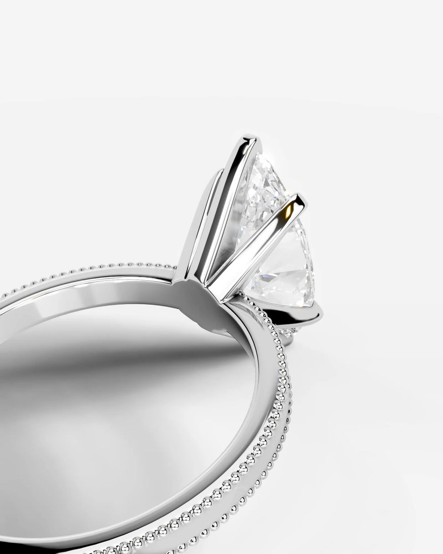 Maria (Marquise) Platinum 002
