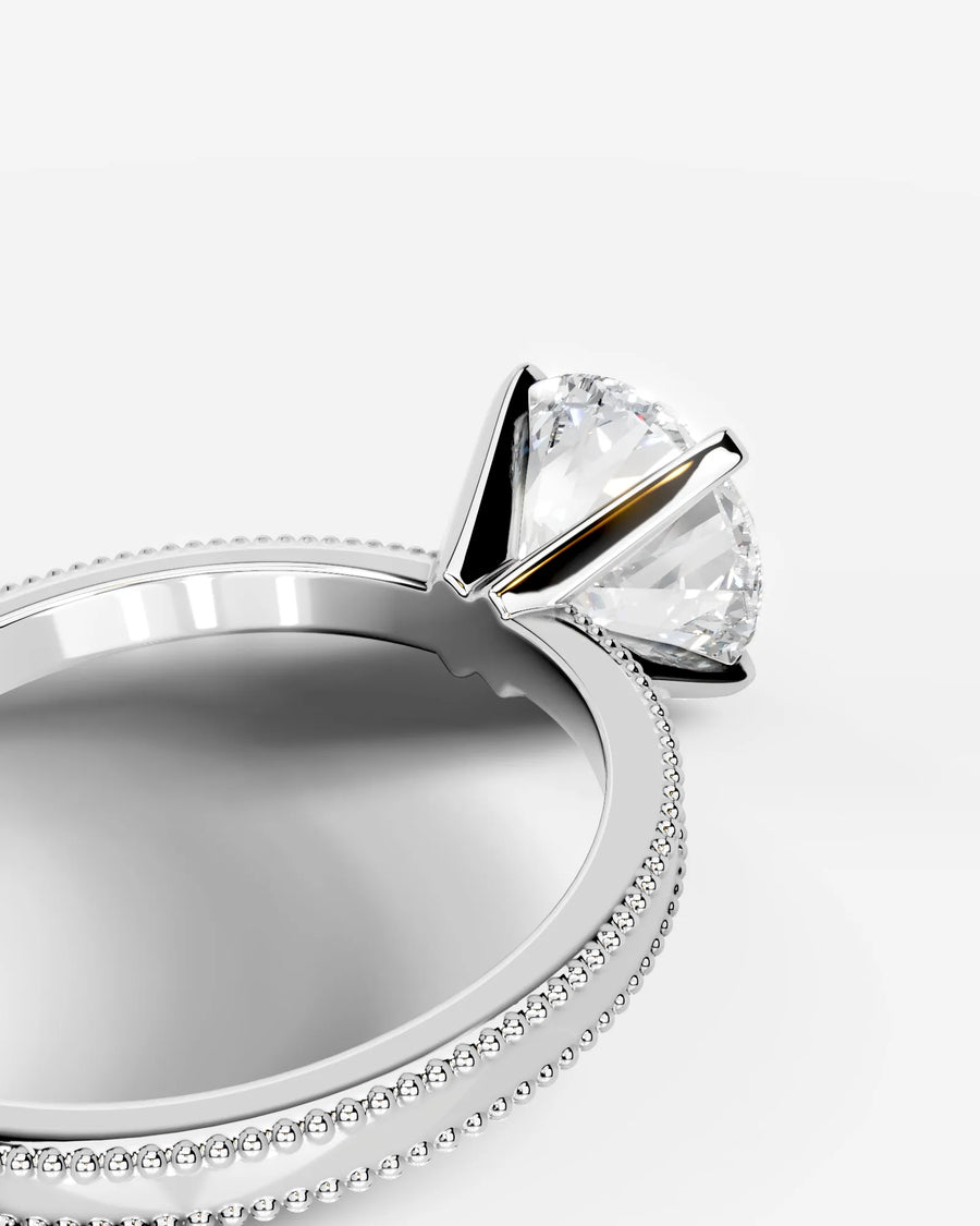 Maria (Round) Platinum 002