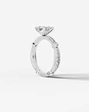 Hazel (Asscher) Platinum 002