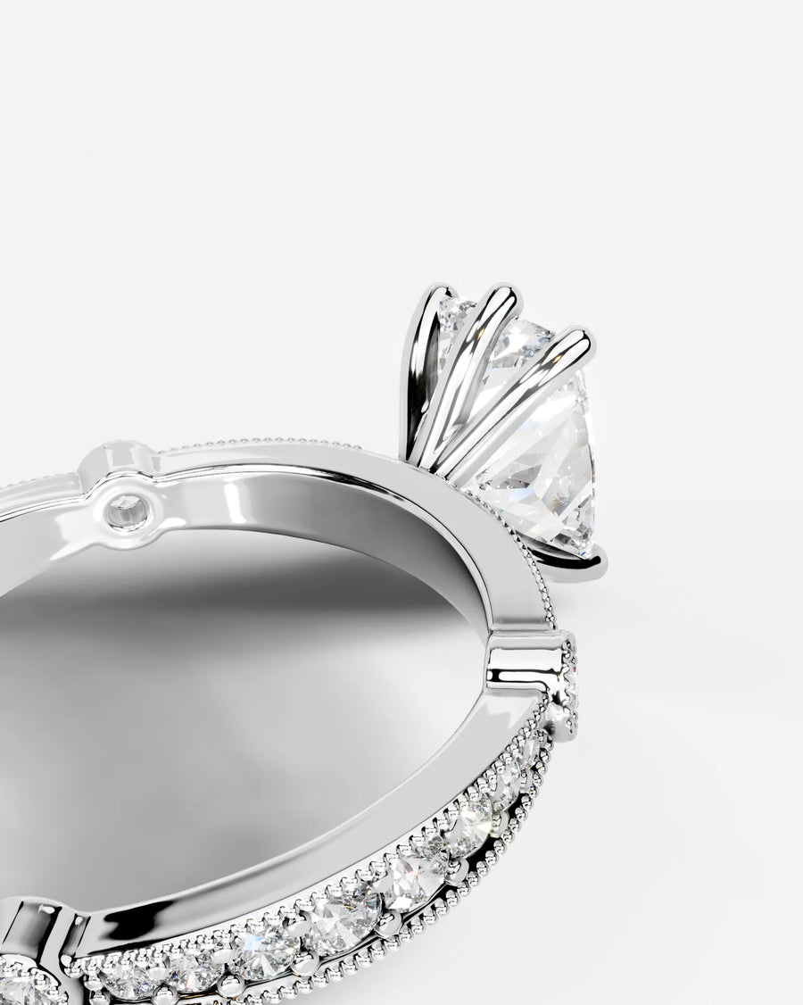 Hazel (Elongated Cushion) 18k White Gold 005