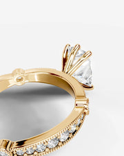 Hazel (Elongated Cushion) 18k Yellow Gold 005