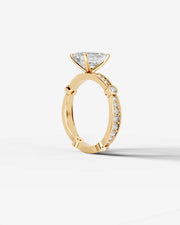 Hazel (Emerald) 18k Yellow Gold 002