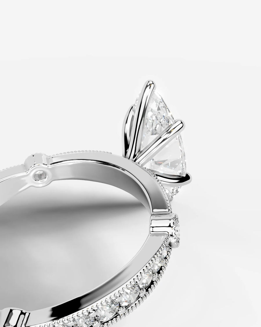 Hazel (Marquise) Platinum 005
