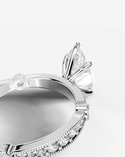 Hazel (Pear) 14k White Gold 004