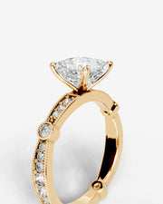 Hazel (Princess) 14k Yellow Gold 003