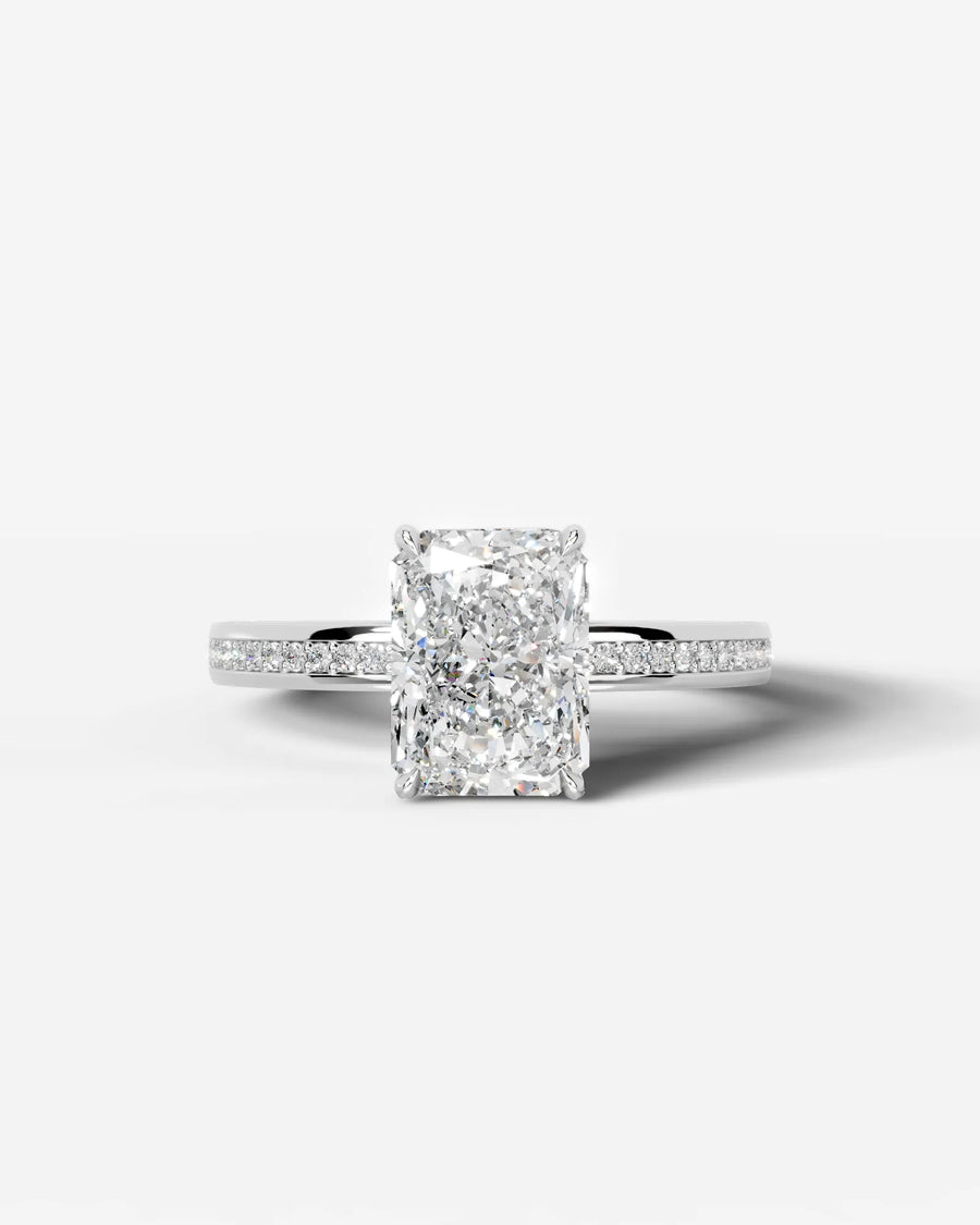 Pamela (Elongated Radiant) Platinum 001