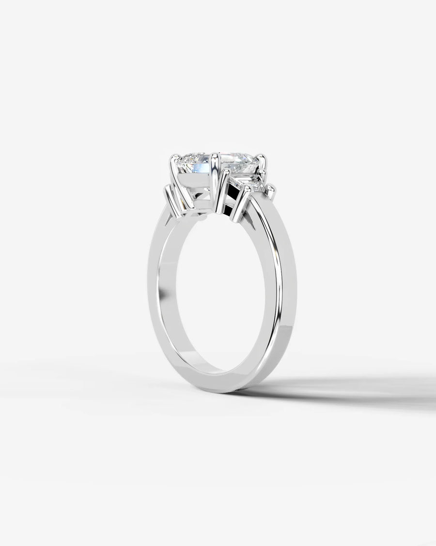 Selena (Asscher) Platinum 004