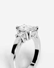 Selena (Elongated Cushion) 18k White Gold 005