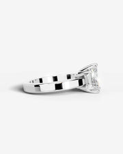 Selena (Elongated Radiant) Platinum 003