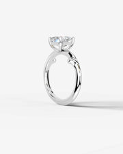 Nature's Embrace (Asscher) 18k White Gold 002