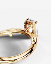 Nature's Embrace (Emerald) 14k Yellow Gold 004